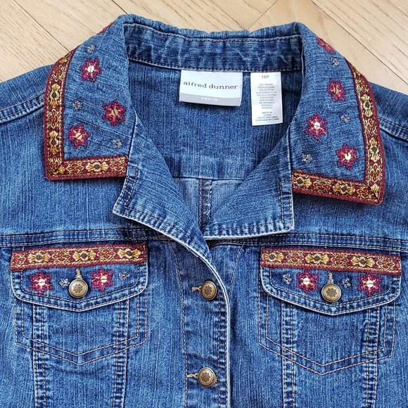 Alfred Dunner Women's Denim/Jean Vest With Embroidered & Beaded Accents Size 16P - Picture 3 of 15